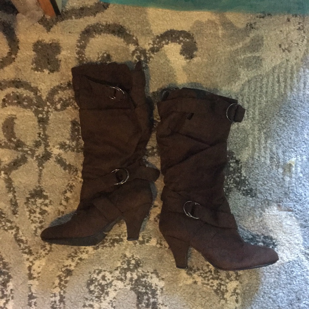 Mid-leg Espresso Brown Boot Heels